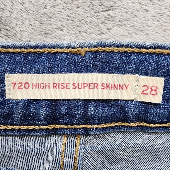Levi's Jeans Women 28 Blue 720 High Rise Super Skinny Distressed Raw Hem Stretch - Picture 5 of 15